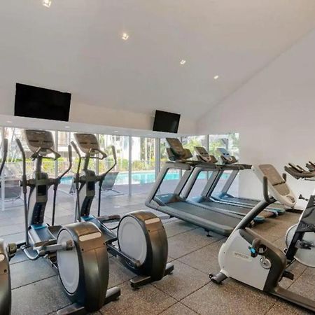 Dharma Home Suites Dania Beach At Sheridan Ocean Club Ngoại thất bức ảnh