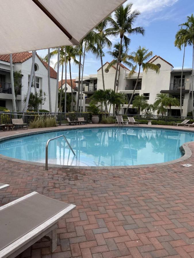 Dharma Home Suites Dania Beach At Sheridan Ocean Club Ngoại thất bức ảnh