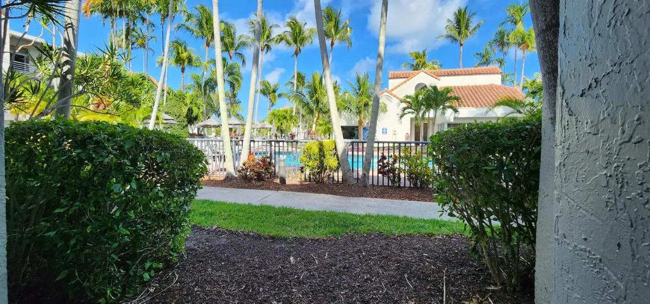 Dharma Home Suites Dania Beach At Sheridan Ocean Club Ngoại thất bức ảnh